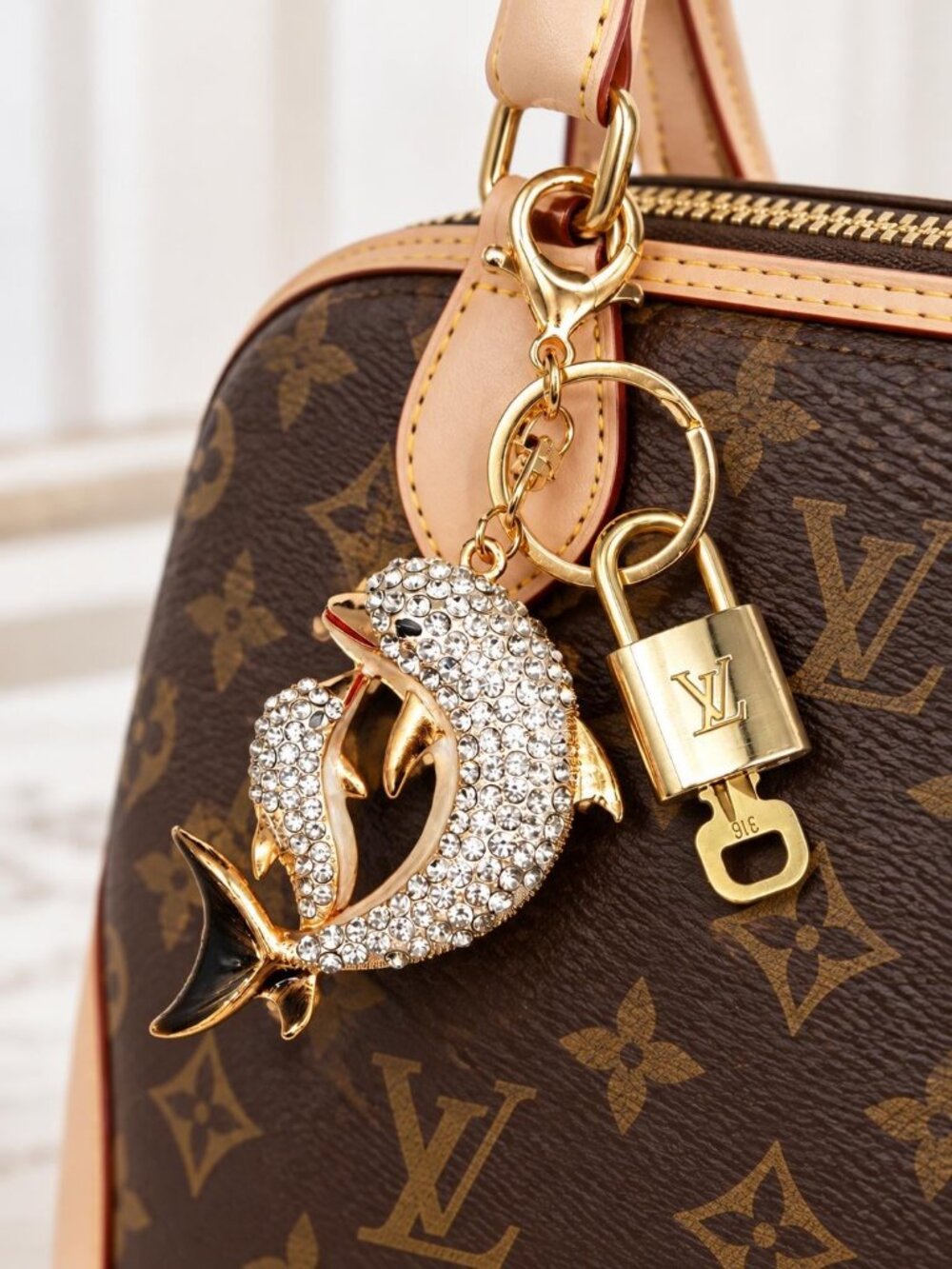 Authentic Louis Vuitton Lock & Key Gold ✨ Unbranded Dolphin Bag Charm LV